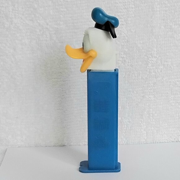 3/$24 NM/M Disney's Donald Duck on Blue PEZ Dispenser!! - Picture 4 of 5